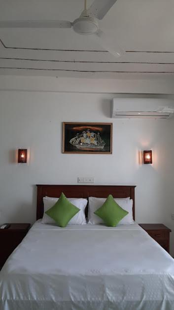 Akurala Beach Boutique Resort Екстер'єр фото